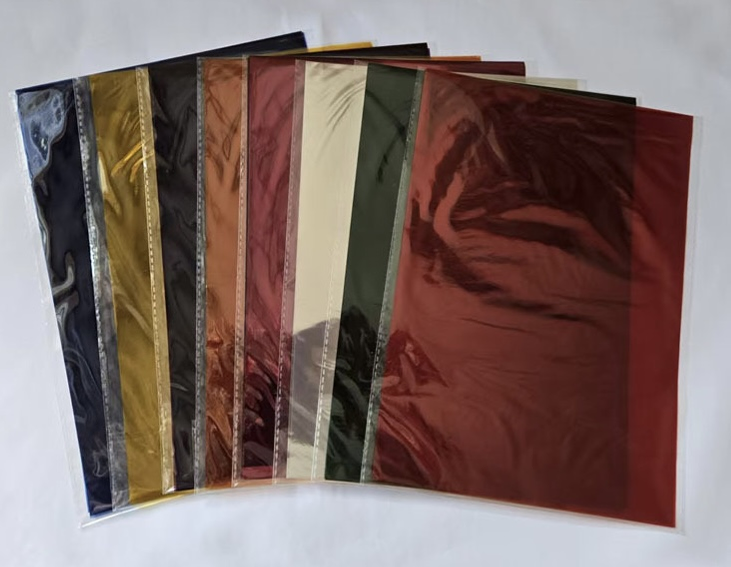 PAPEL METALIZADO FOIL 19 HOJAS 44x25CM 1