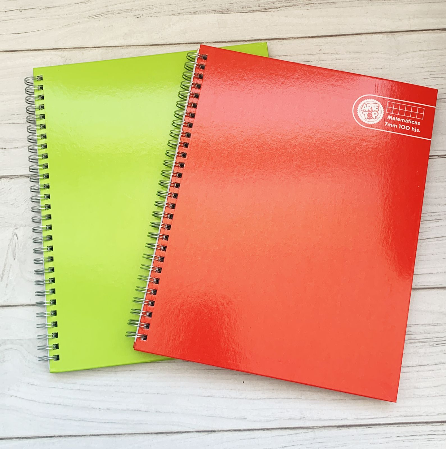 PACK 8 CUADERNOS UNIVERSITARIO LISO TAPA DURA 7MM 100 HOJAS  1