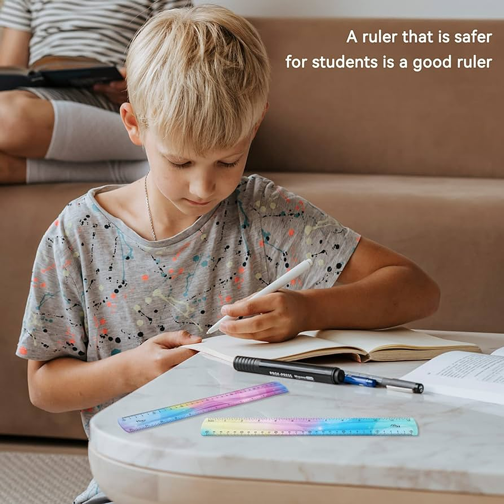 REGLA FLEXIBLE MULTICOLOR DE 20CM