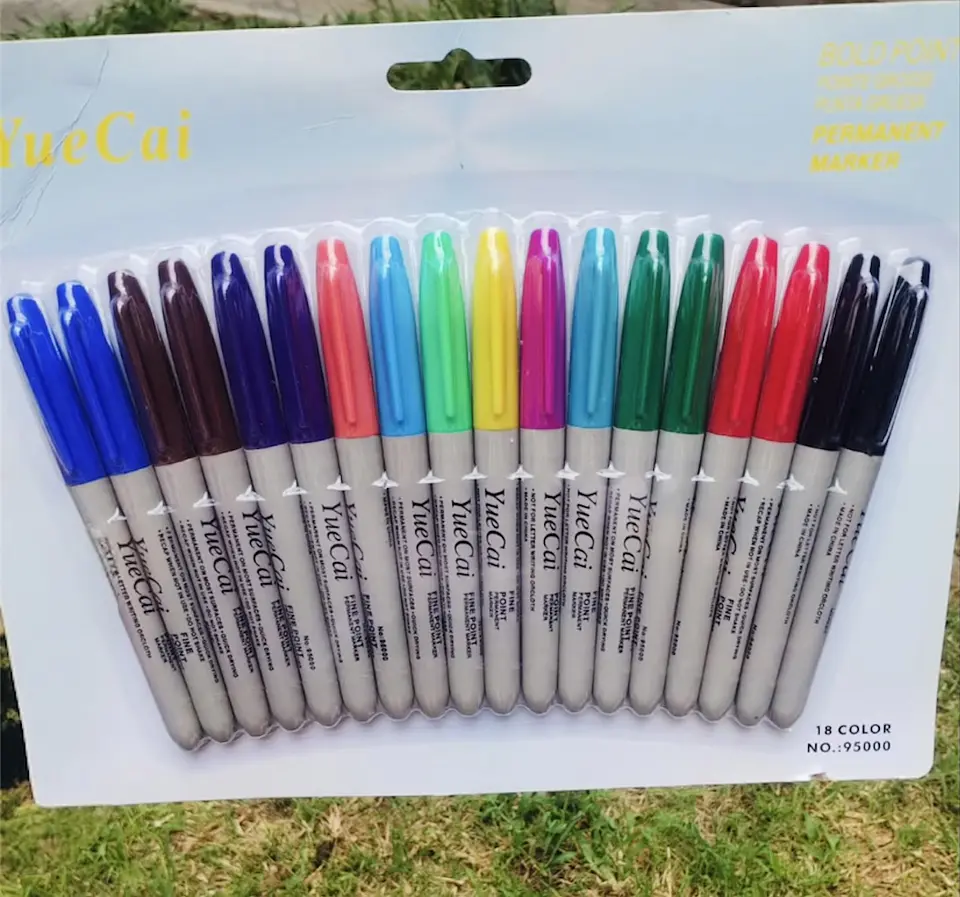 SET 18 MARCADORES PERMANENTES PUNTA GRUESA YUECAI COLORES 6