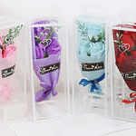 RAMO DE ROSAS ETERNAS EN CAJITA 