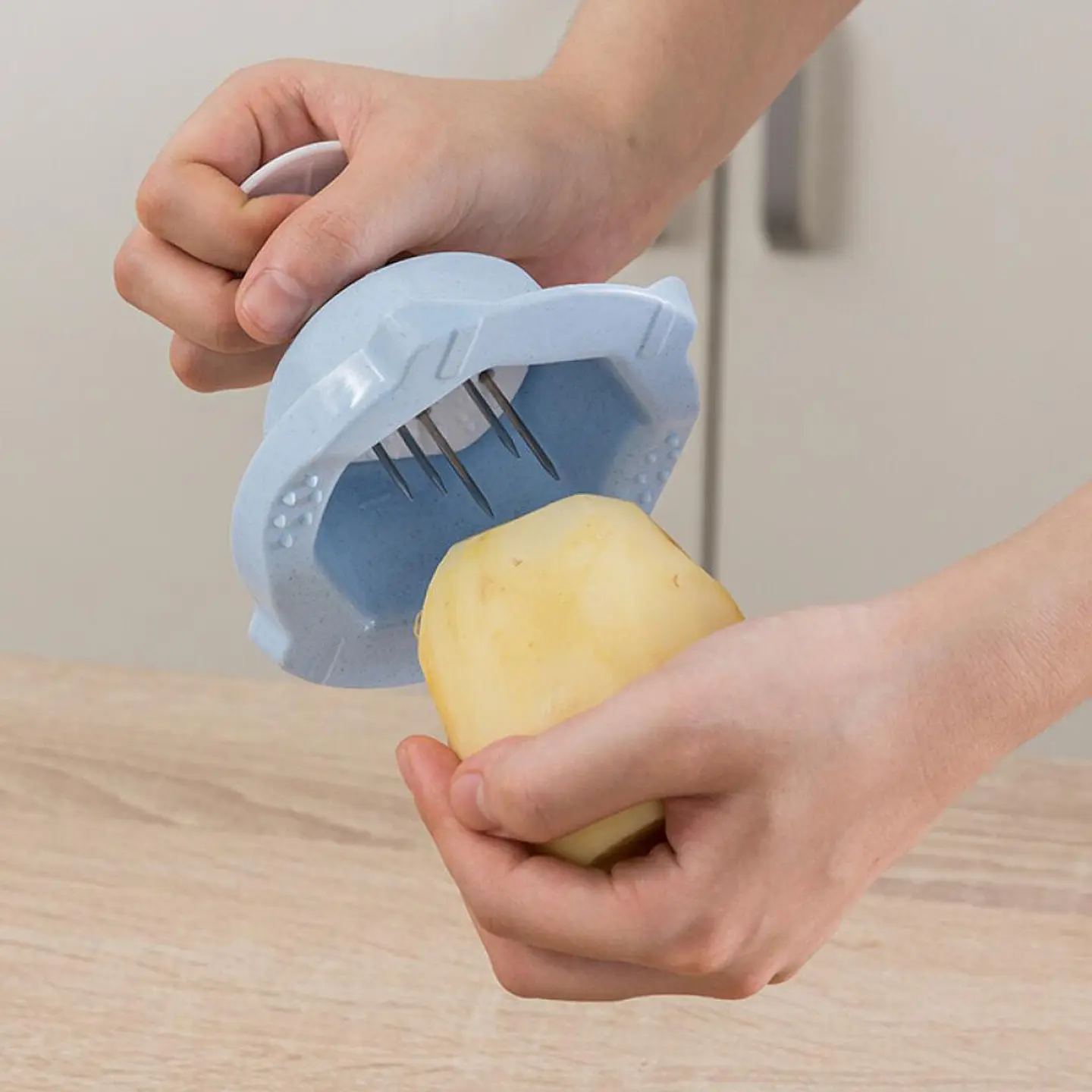 RALLADOR CORTADOR MULTIFUNCIONAL DE VERDURAS  3