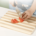 TABLA PICAR BAMBÚ GRUESO 20X30CM CON ARGOLLA PARA COLGAR