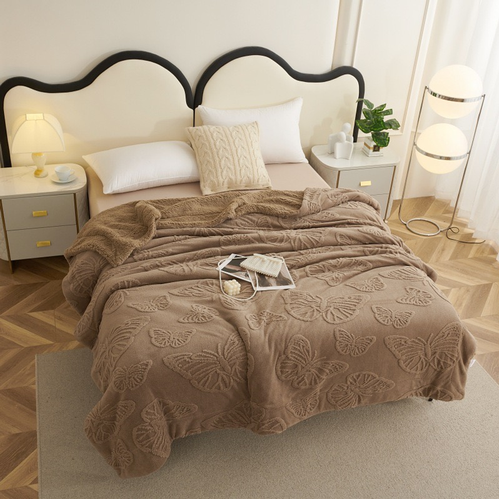 FRAZADA TEXTURIZADA MARIPOSA CON CHIPORRO 2 PLAZAS