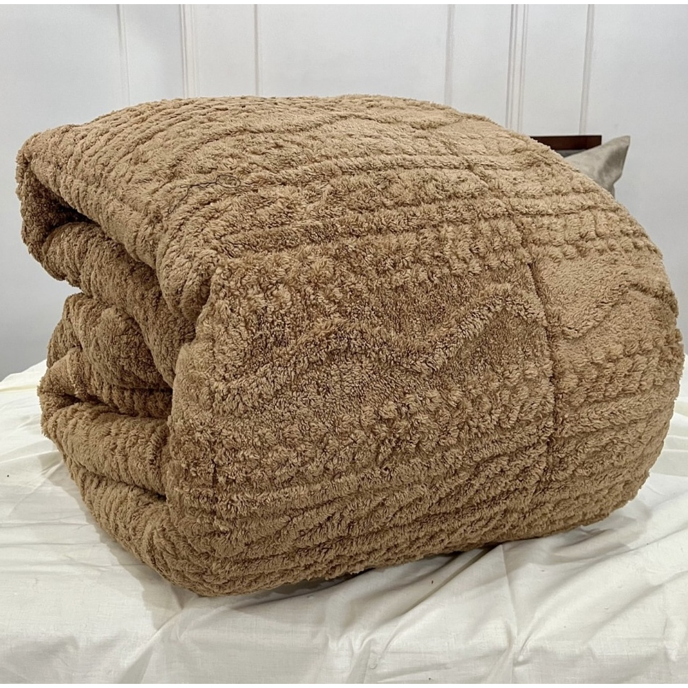 FRAZADA TEXTURIZADA PUNTOS CON CHIPORRO KING 2.5 PLAZAS