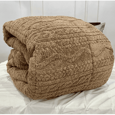 FRAZADA TEXTURIZADA PUNTOS CON CHIPORRO KING 2.5 PLAZAS