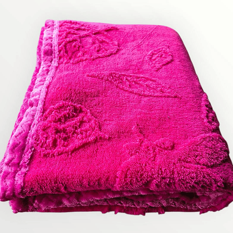 FRAZADA TEXTURIZADO HOJAS CON CHIPORRO DE 1.5 PLAZA 160x220CM