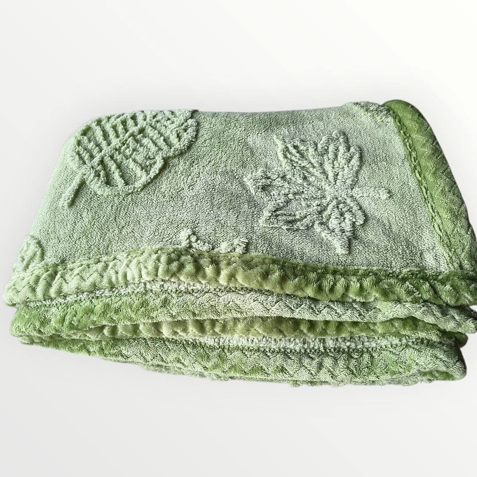 FRAZADA TEXTURIZADO HOJAS CON CHIPORRO DE 1.5 PLAZA 160x220CM 5