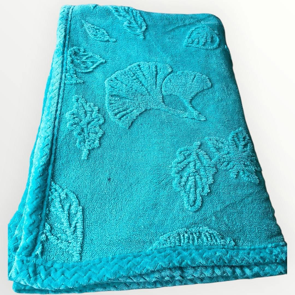 FRAZADA TEXTURIZADO HOJAS CON CHIPORRO DE 1.5 PLAZA 160x220CM 13