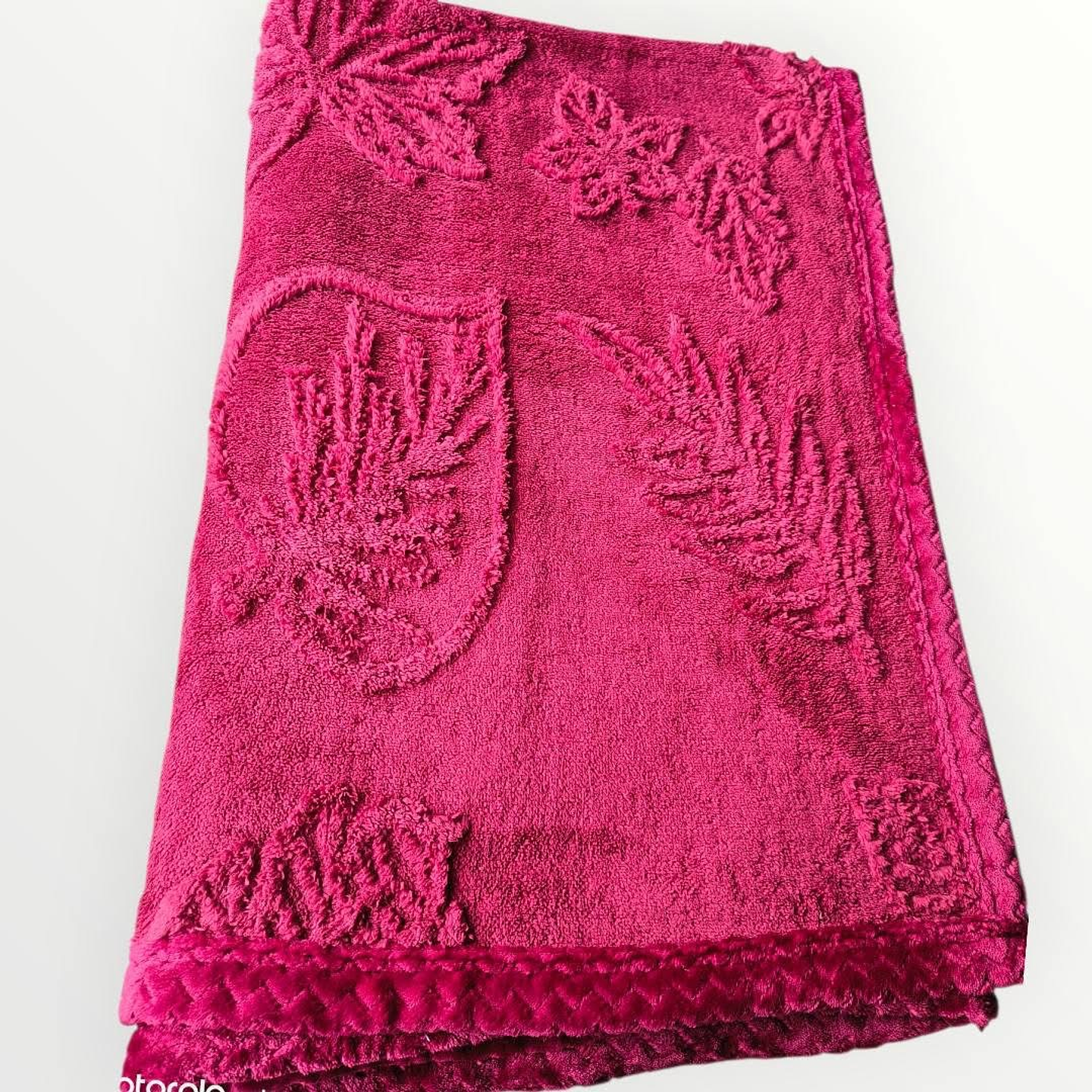 FRAZADA TEXTURIZADO HOJAS CON CHIPORRO DE 1.5 PLAZA 160x220CM 3