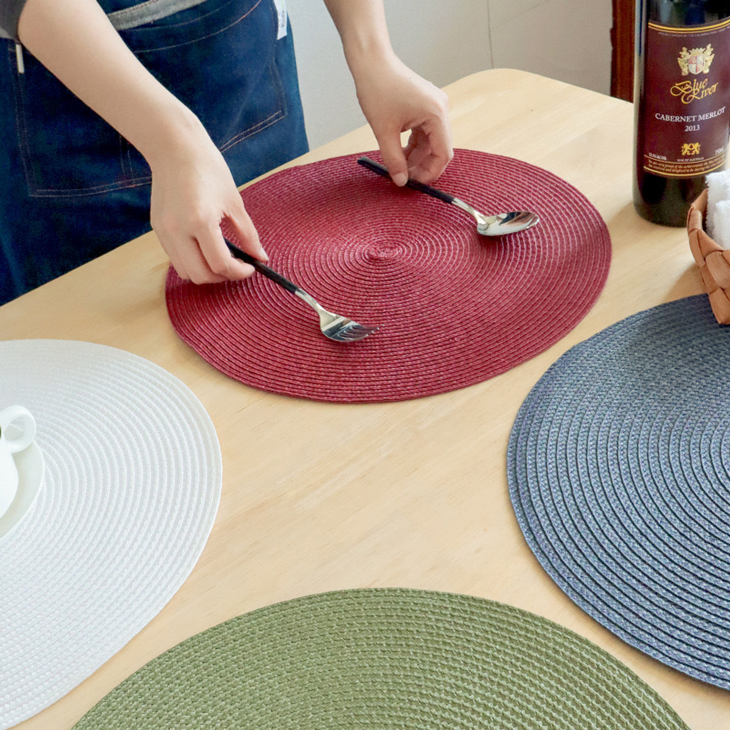 SET DE 6 INDIVIDUALES TEJIDOS REDONDOS 38CM 12