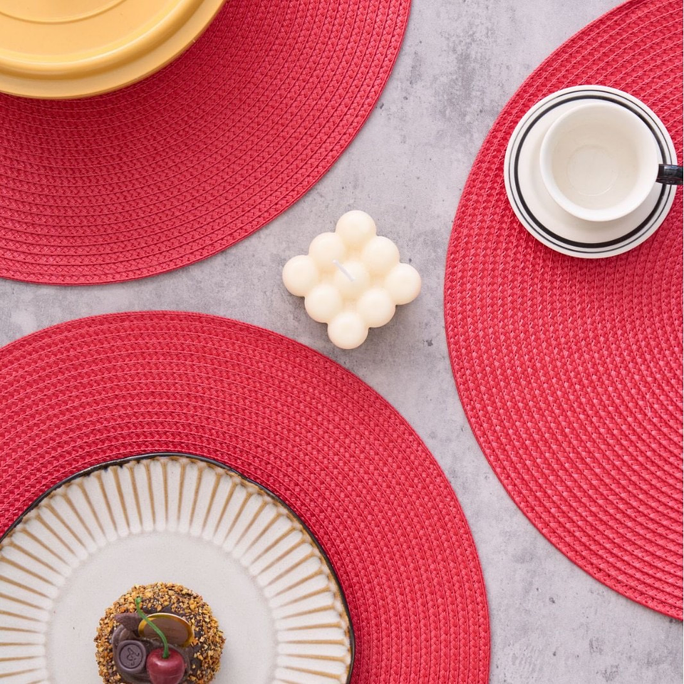 SET DE 6 INDIVIDUALES TEJIDOS REDONDOS 38CM 9