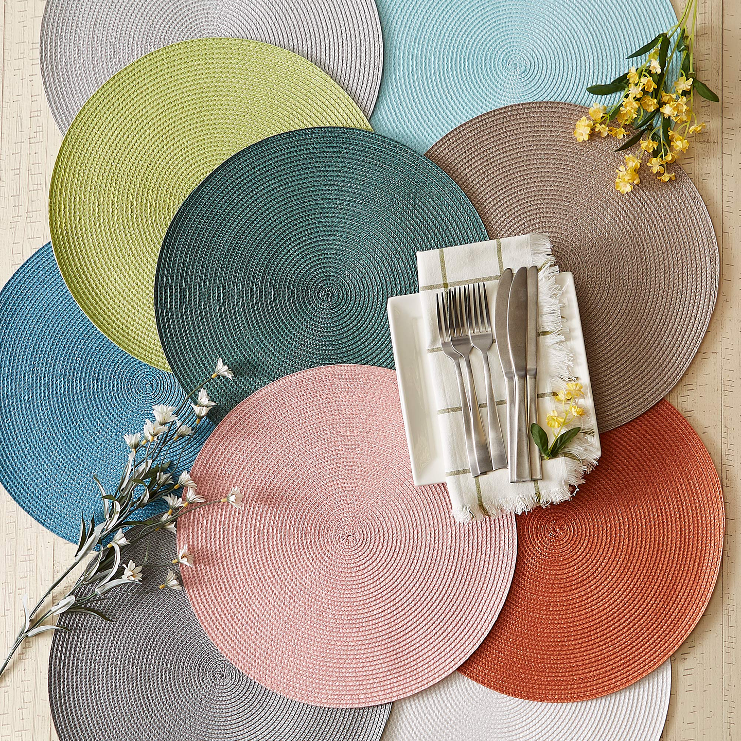 SET DE 6 INDIVIDUALES TEJIDOS REDONDOS 38CM 21