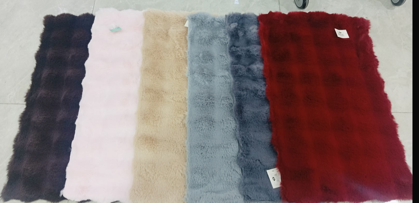 ALFOMBRA PIEL DE CONEJO 45x75CM 18