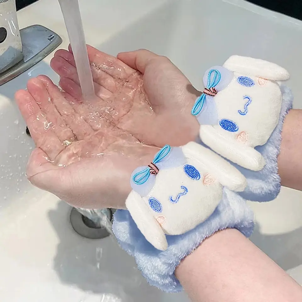MUÑEQUERA SKINCARE SANRIO - POR MAYOR 6