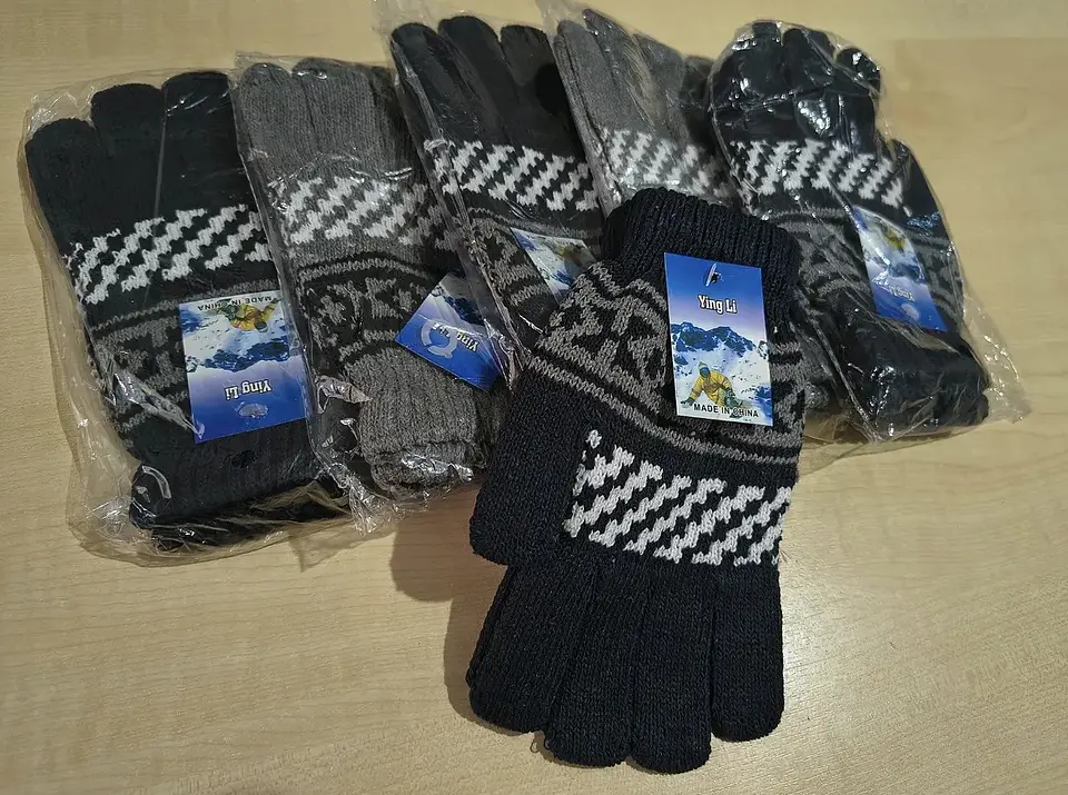 GUANTES DE LANA CON DISEÑO PARA HOMBRE- POR MAYOR 2