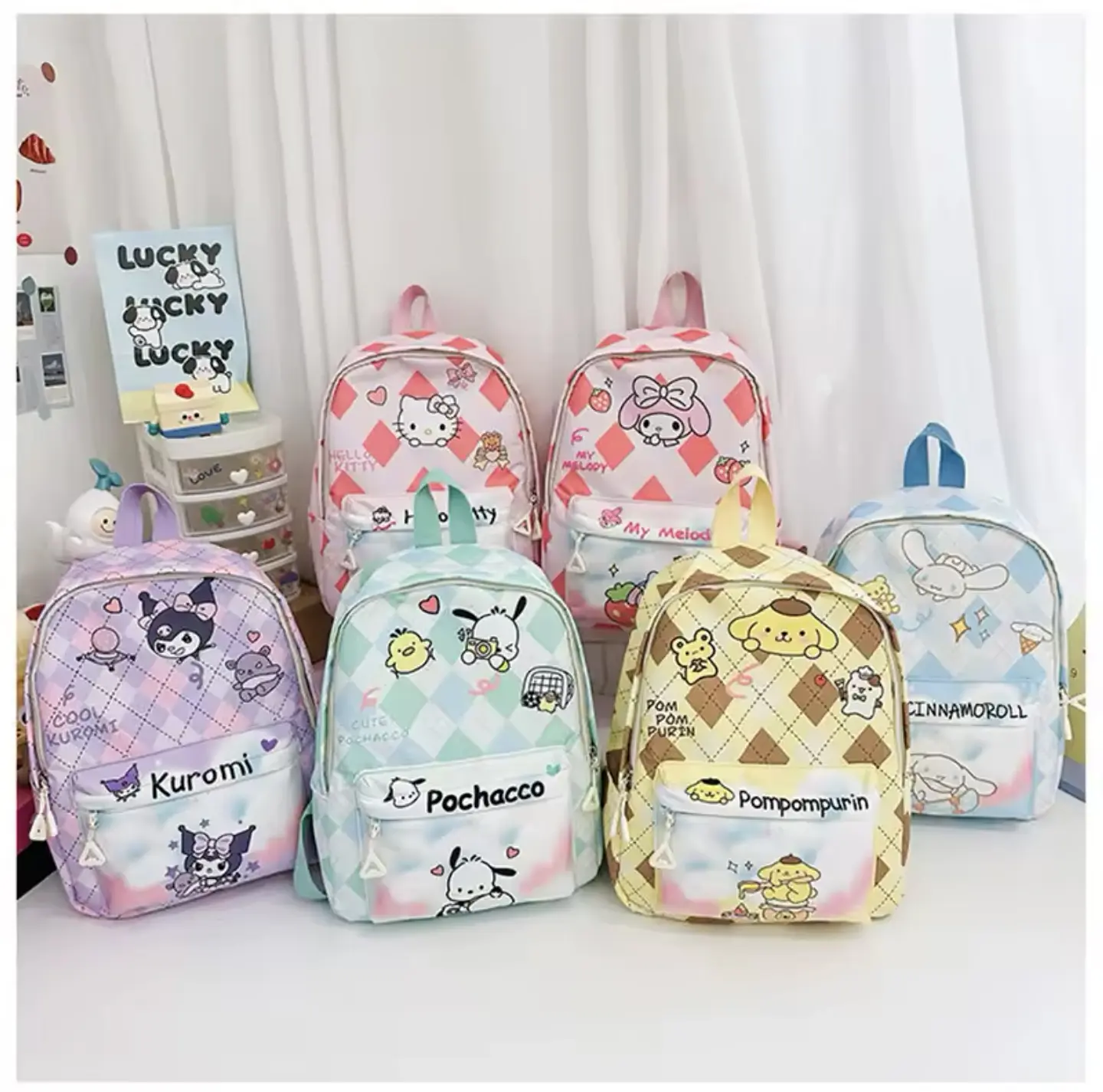 MOCHILA SANRIO PÁRVULO 33x24x11CM- POR MAYOR 1