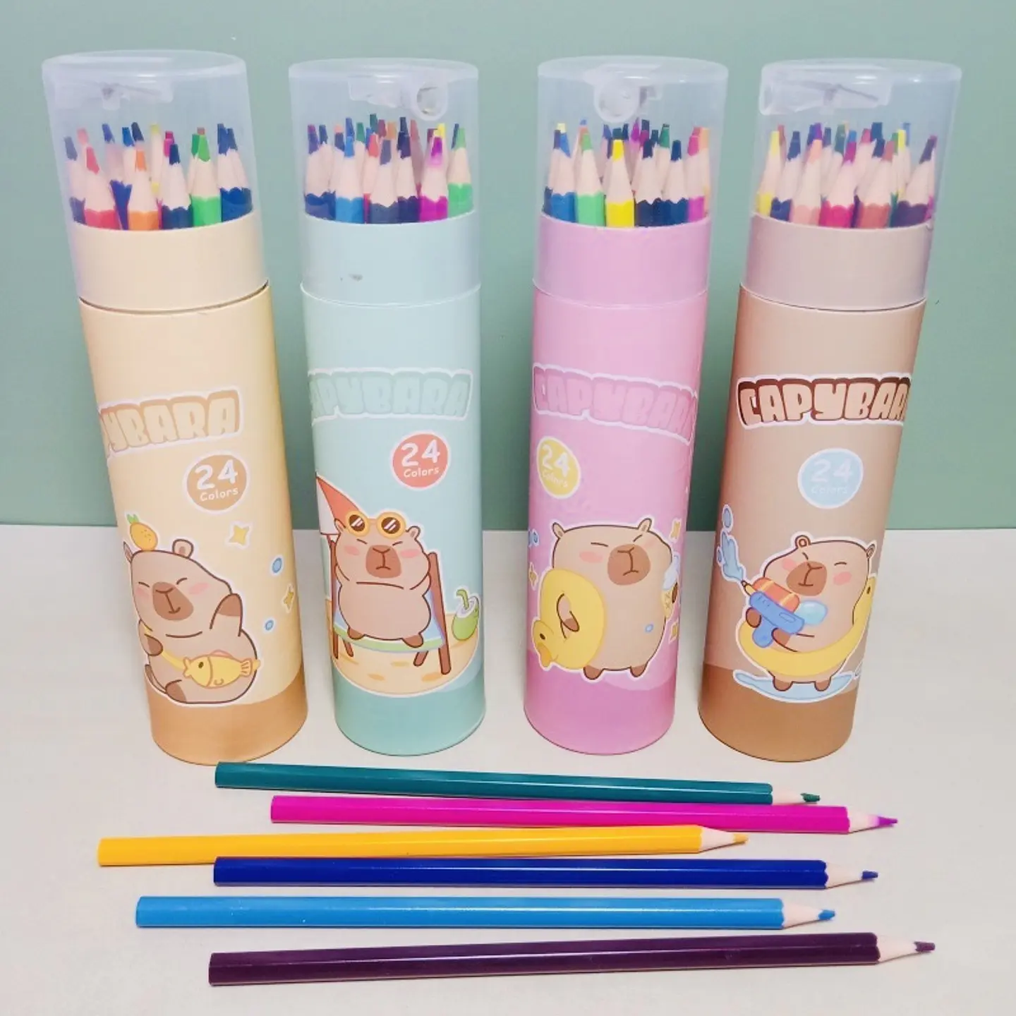SET DE 24 COLORES CAPYBARA CON SACAPUNTAS- POR MAYOR 2