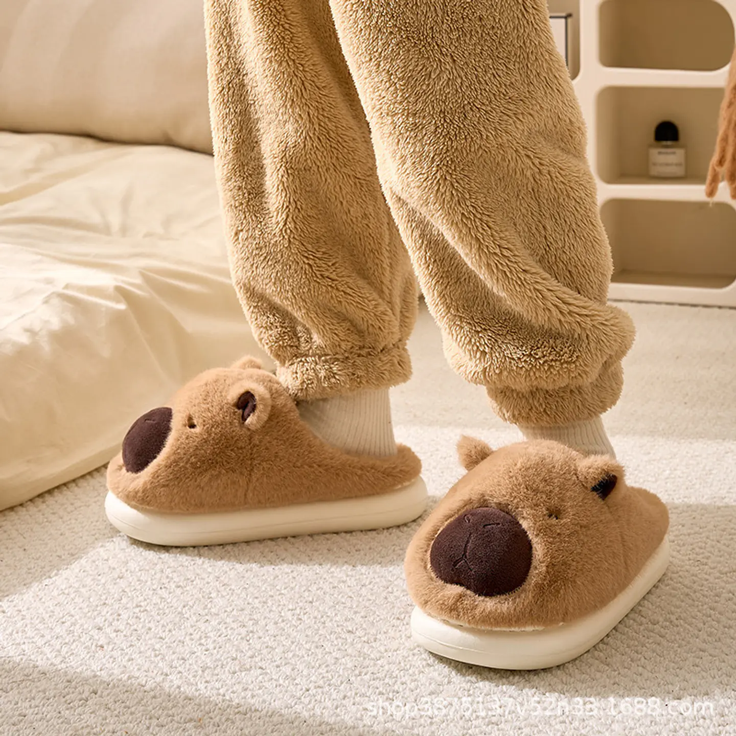 PANTUFLA CAPYBARA ADULTO 36/37 38/39 40/41- POR MAYOR 1