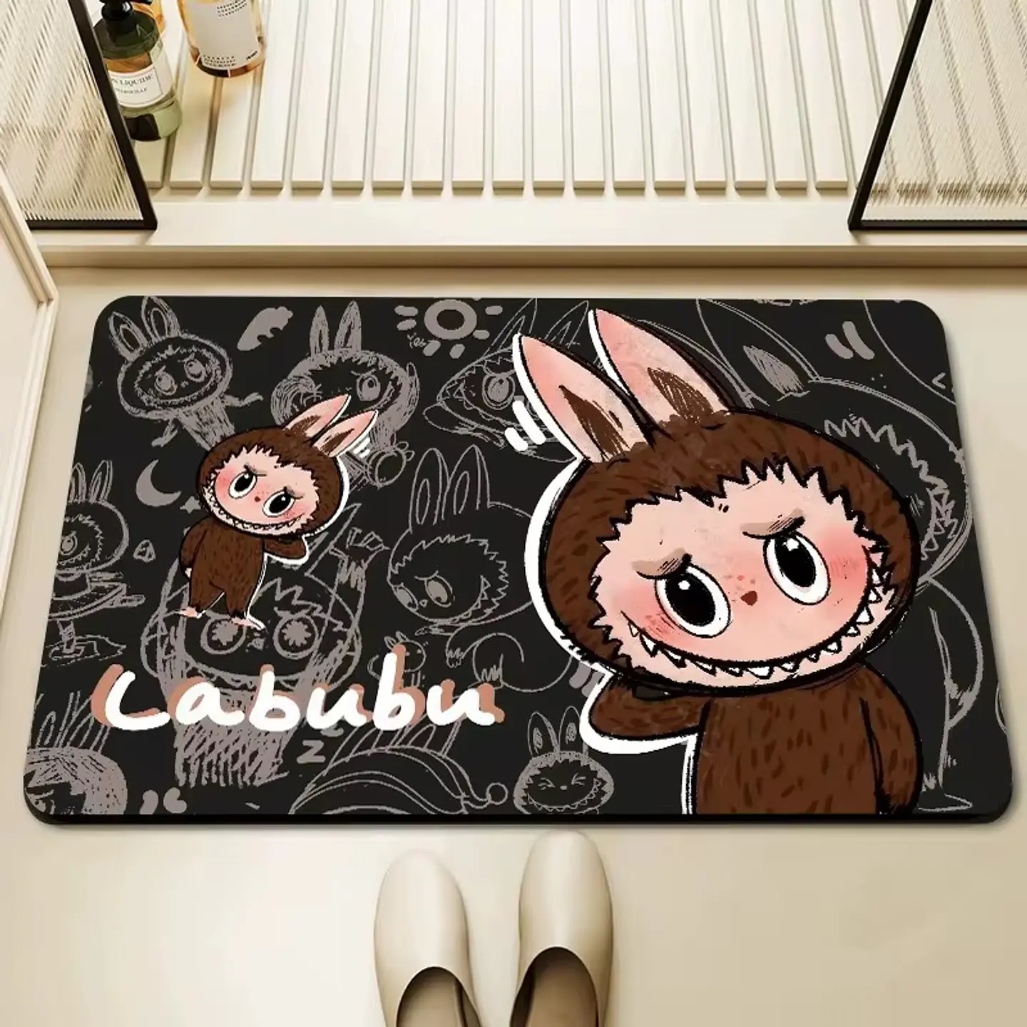 ALFOMBRA LIMPIA PIE LABUBU 40x60CM- POR MAYOR 8