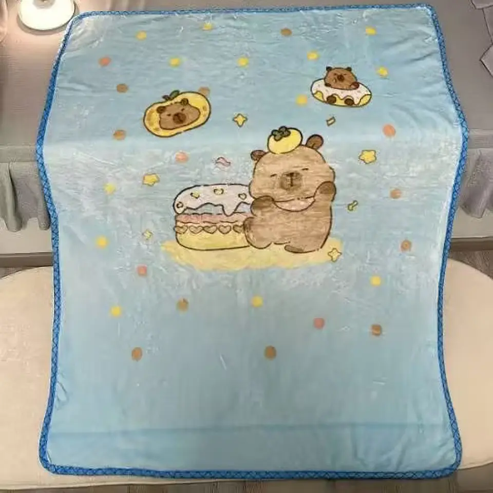 MANTA CAPYBARA PLUSH NIÑO 100x1300CM CON BOLSA- POR MAYOR 3