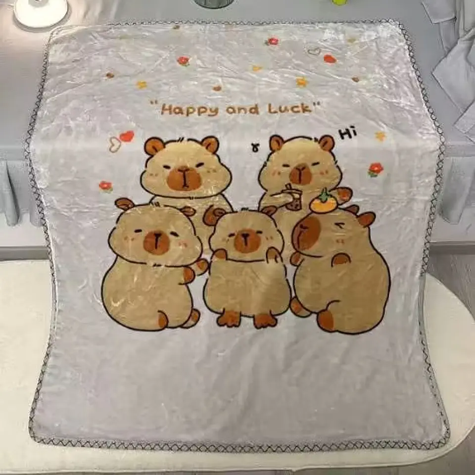 MANTA CAPYBARA PLUSH NIÑO 100x1300CM CON BOLSA- POR MAYOR 2