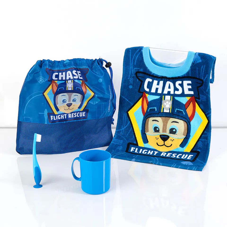 SET TOALLA ALGODON, CEPILLO, TAZA Y BOLSO PAW PATROL CHASE DISNEY ORIGINAL- POR MAYOR 1