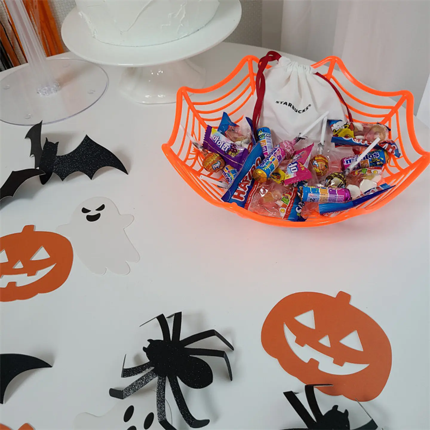 CANASTA DULCERA DE HALLOWEEN TELA DE ARAÑA 28x28CM- POR MAYOR 3