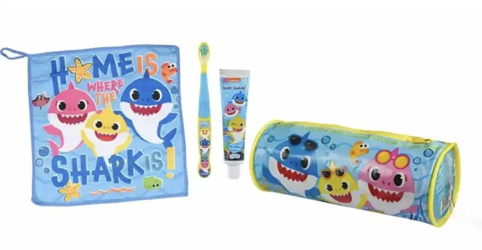 SET PASTA DE DIENTES + CEPILLO + TOALLA CON DISEÑO BABY SHARK- POR MAYOR 1