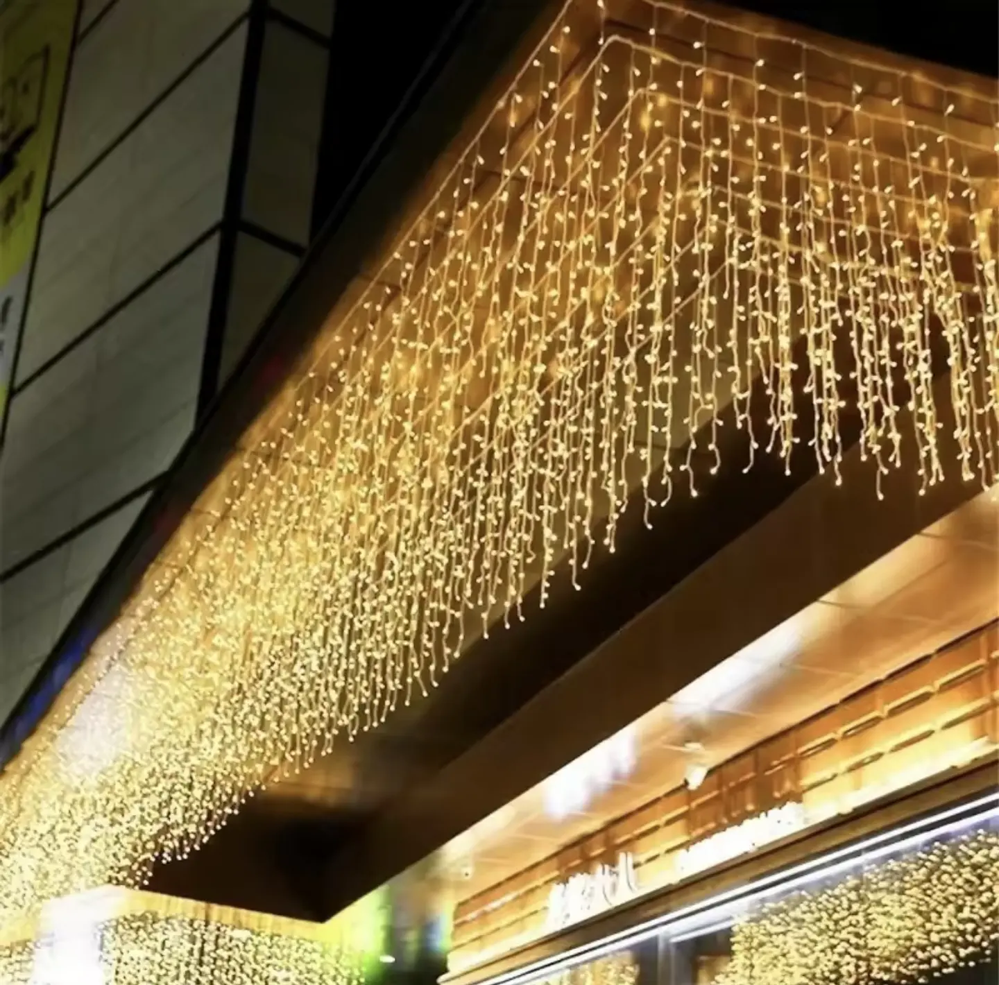CORTINA CASCADA SOLAR DE 3 METROS CÁLIDA- POR MAYOR 3