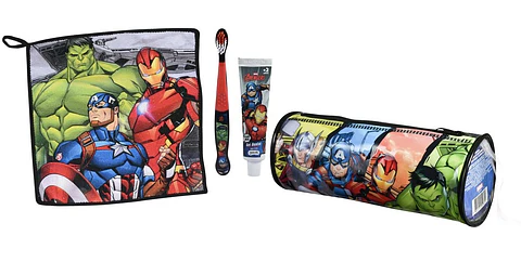 SET PASTA DE DIENTES + CEPILLO + TOALLA CON DISEÑO MARVEL- POR MAYOR