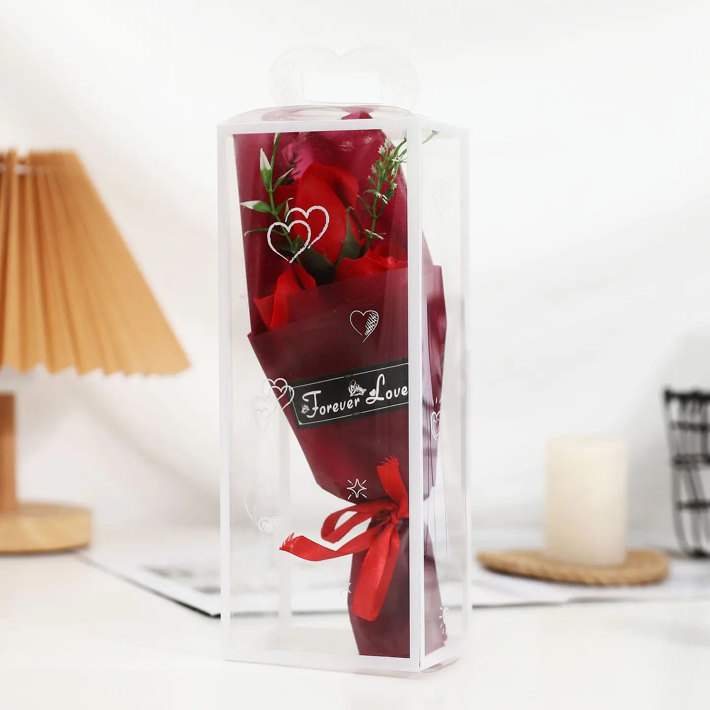 RAMO DE ROSAS ETERNAS EN CAJITA - POR MAYOR 12