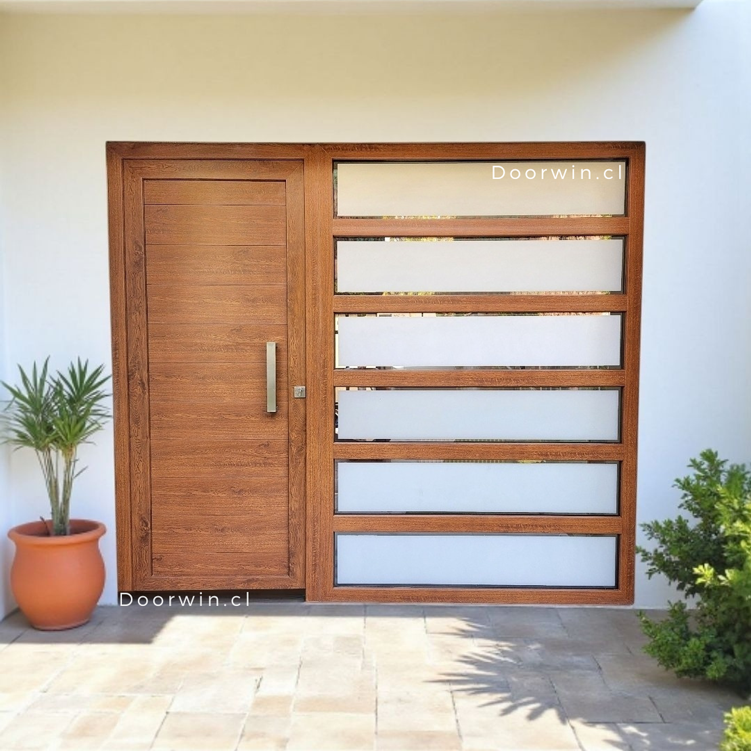 Puerta lateral + mamparas segmentadas<br>