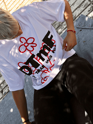 Polera DTmF Flor Roja Blanca BoxyFit