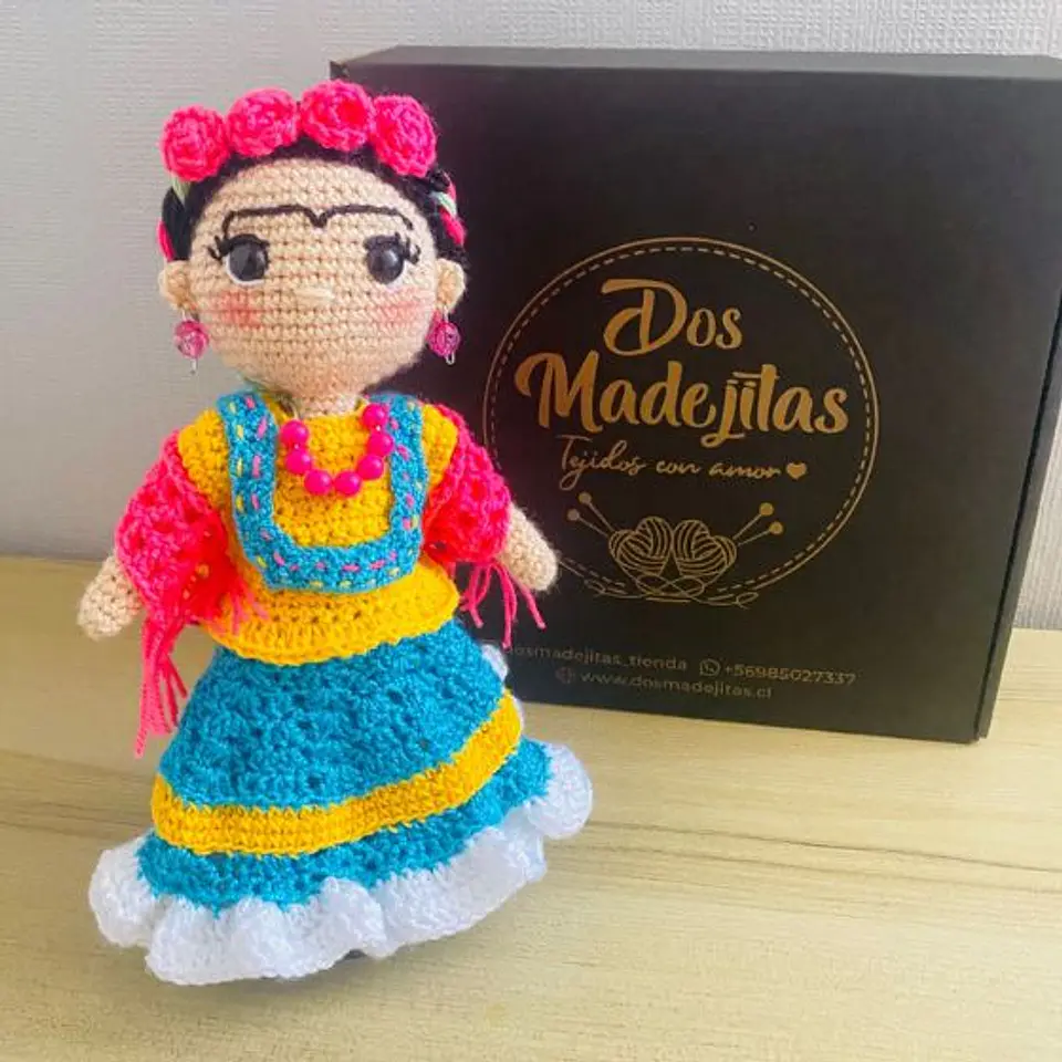 Amigurumis Frida Kahlo  3