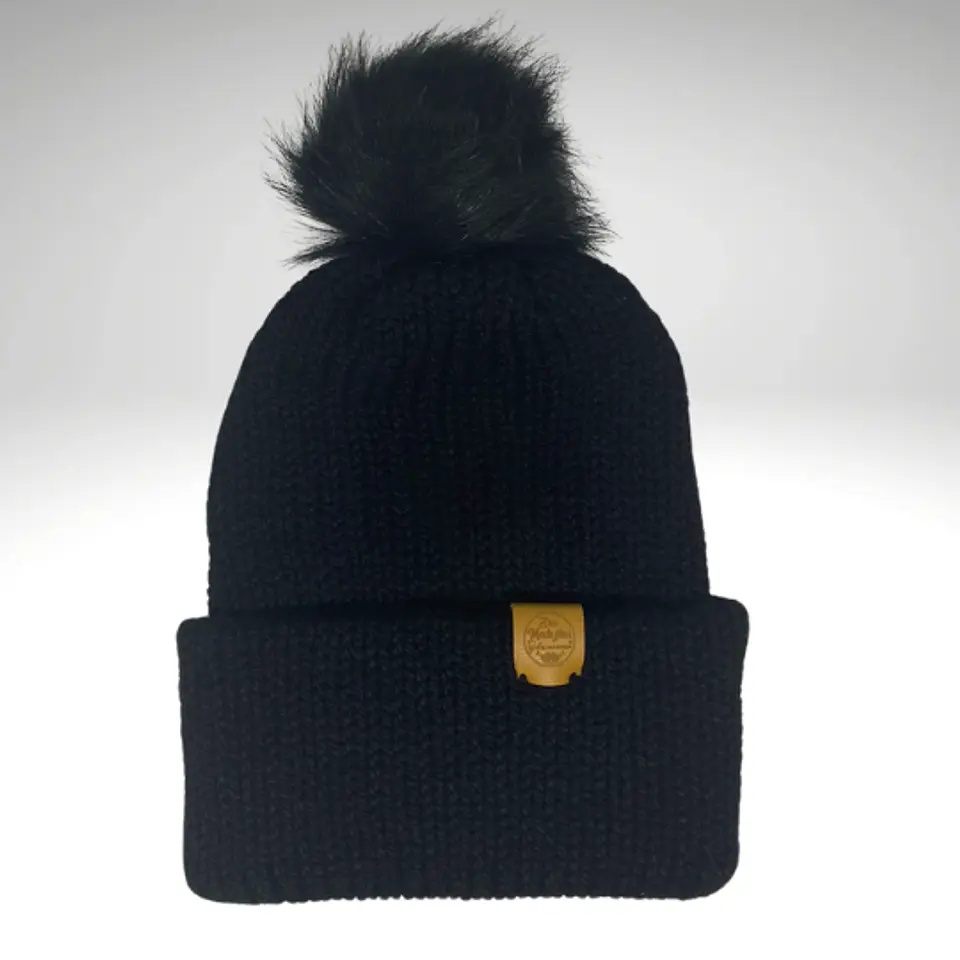 Gorro de Lana Negro con Pom Pom 2