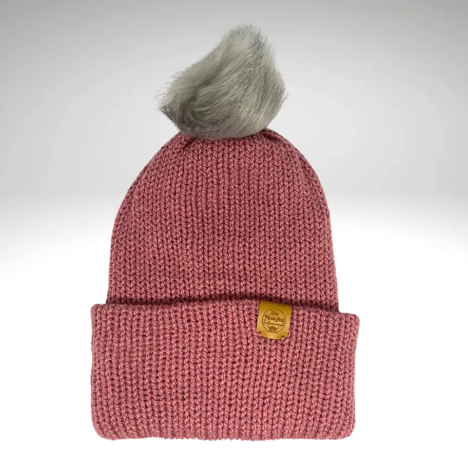 Gorro de Lana Palo de Rosa con Pom Pom  1