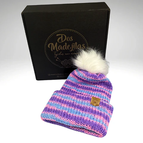 Gorro de Lana Lila/Rosa con Pom Pom 