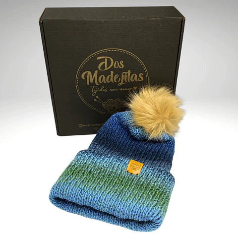 Gorro de Lana Degrade Azul con Pom Pom 