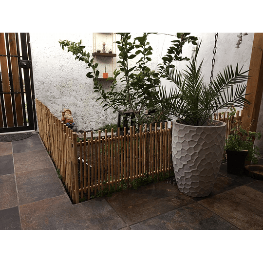 Reja Simple de Jardín con Bambú Colihue - Image 1