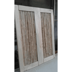 Panel de Bambú Colihue con marco de madera de pino