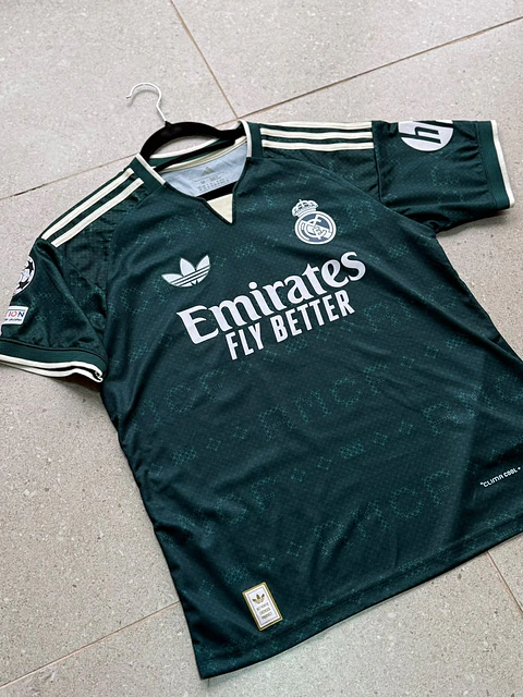 Camiseta / Polera de Fútbol Real Madrid Visitante