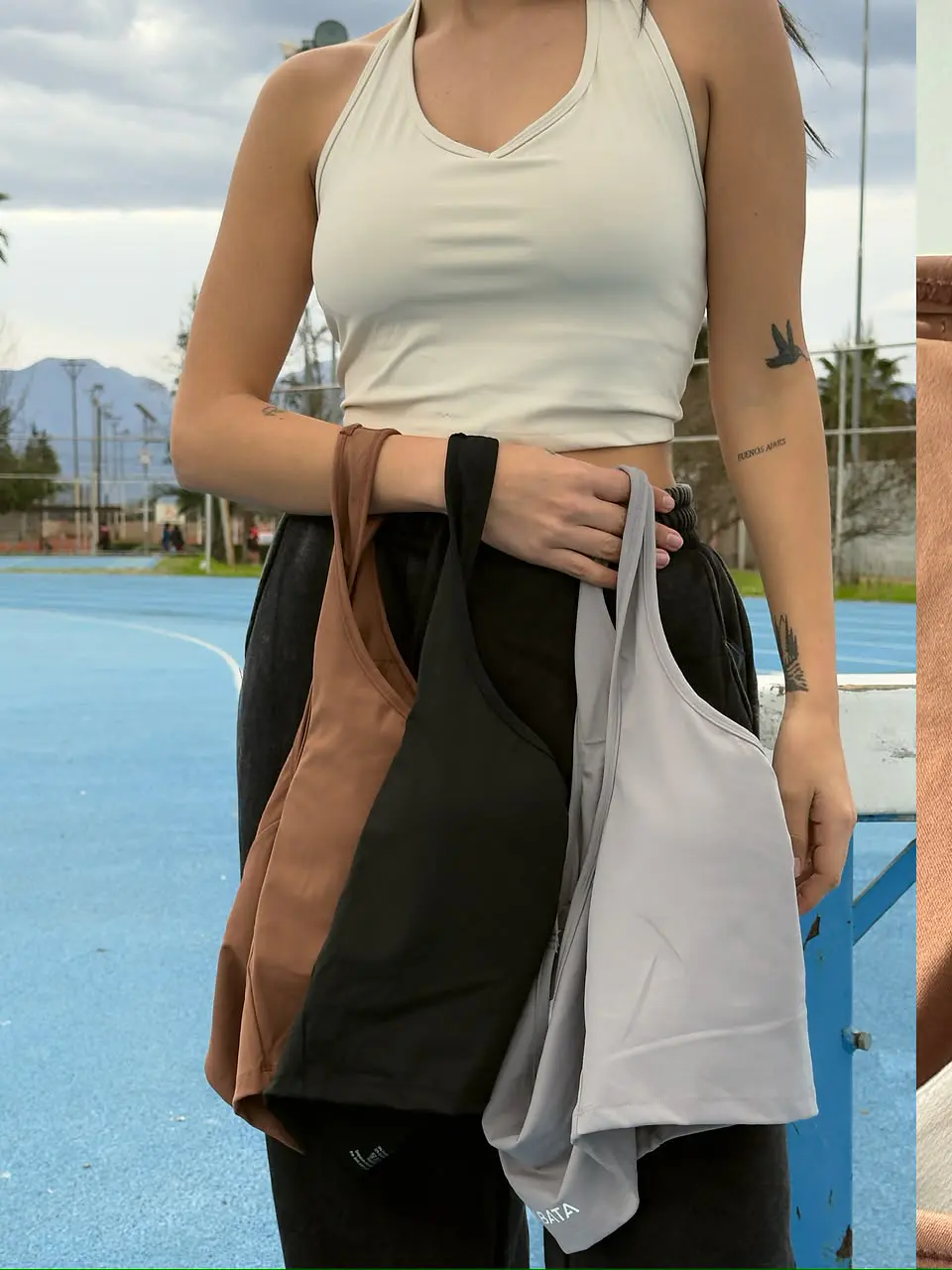 Top Deportivo Halter Sin Espalda 1