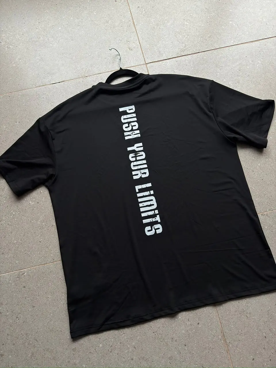 Polera Deportiva Suave y Fresca Toro 3