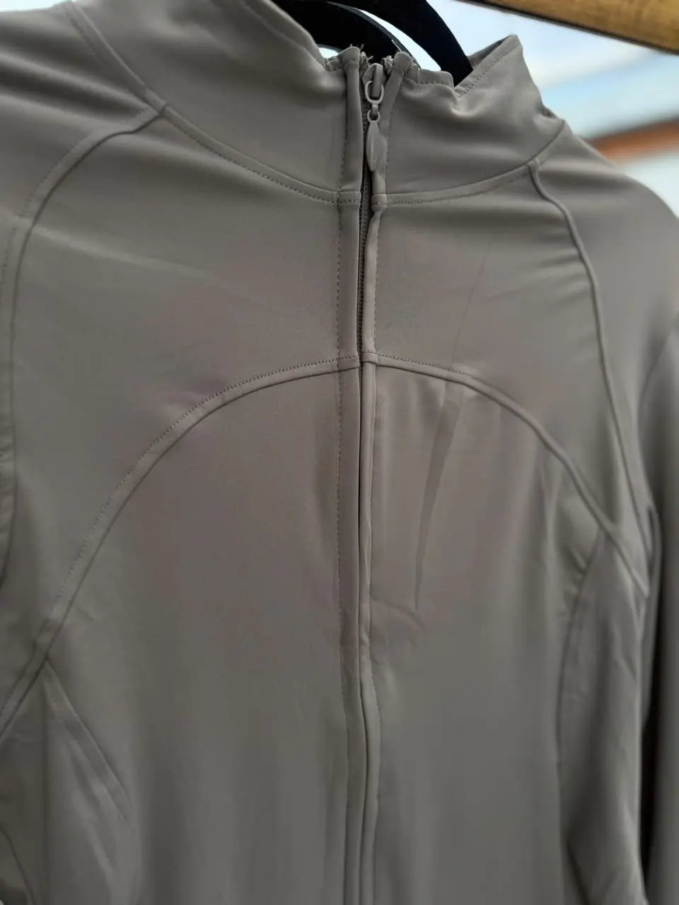 Chaqueta Deportiva Entallada con Cierre (Zip Up) 4