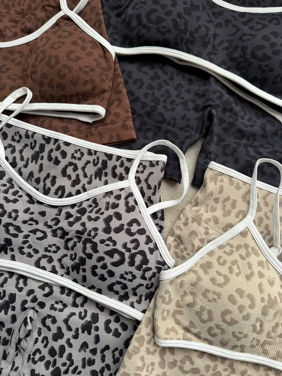 Conjunto Deportivo Top + Short Biker Animal Print 3