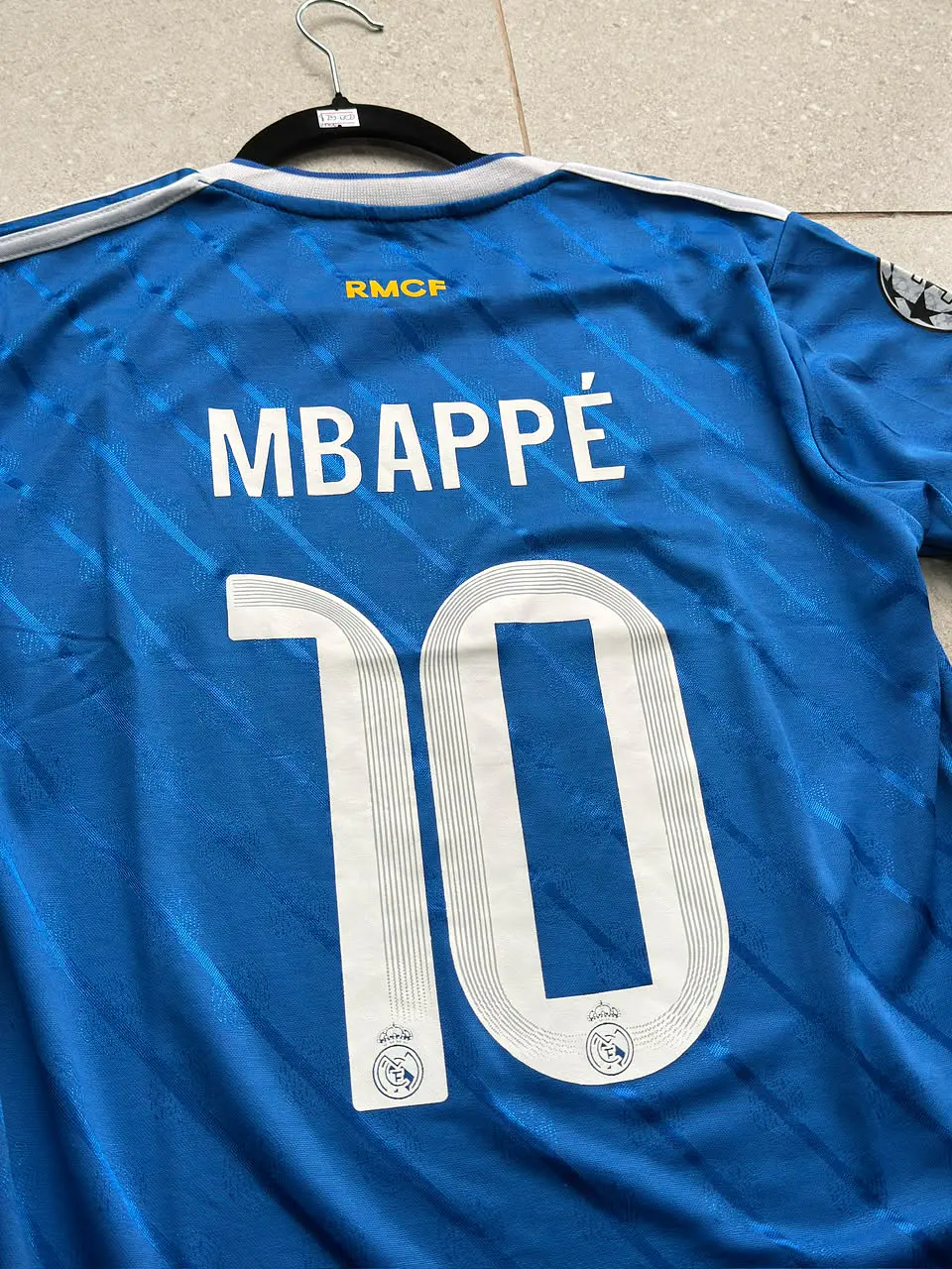 Camiseta / Polera de Fútbol Real Madrid 3