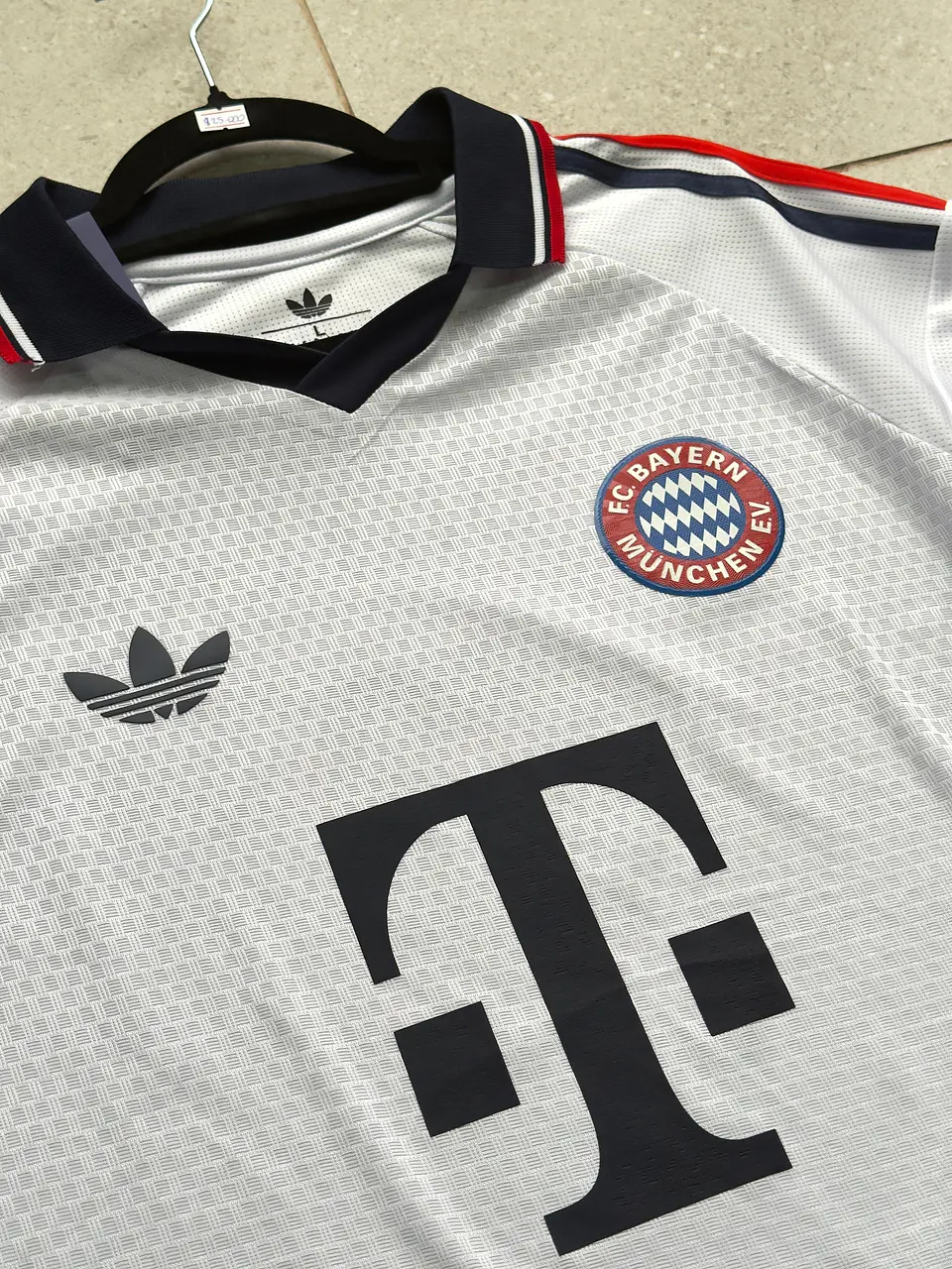 Camiseta / Polera de Fútbol Bayern Múnich 4