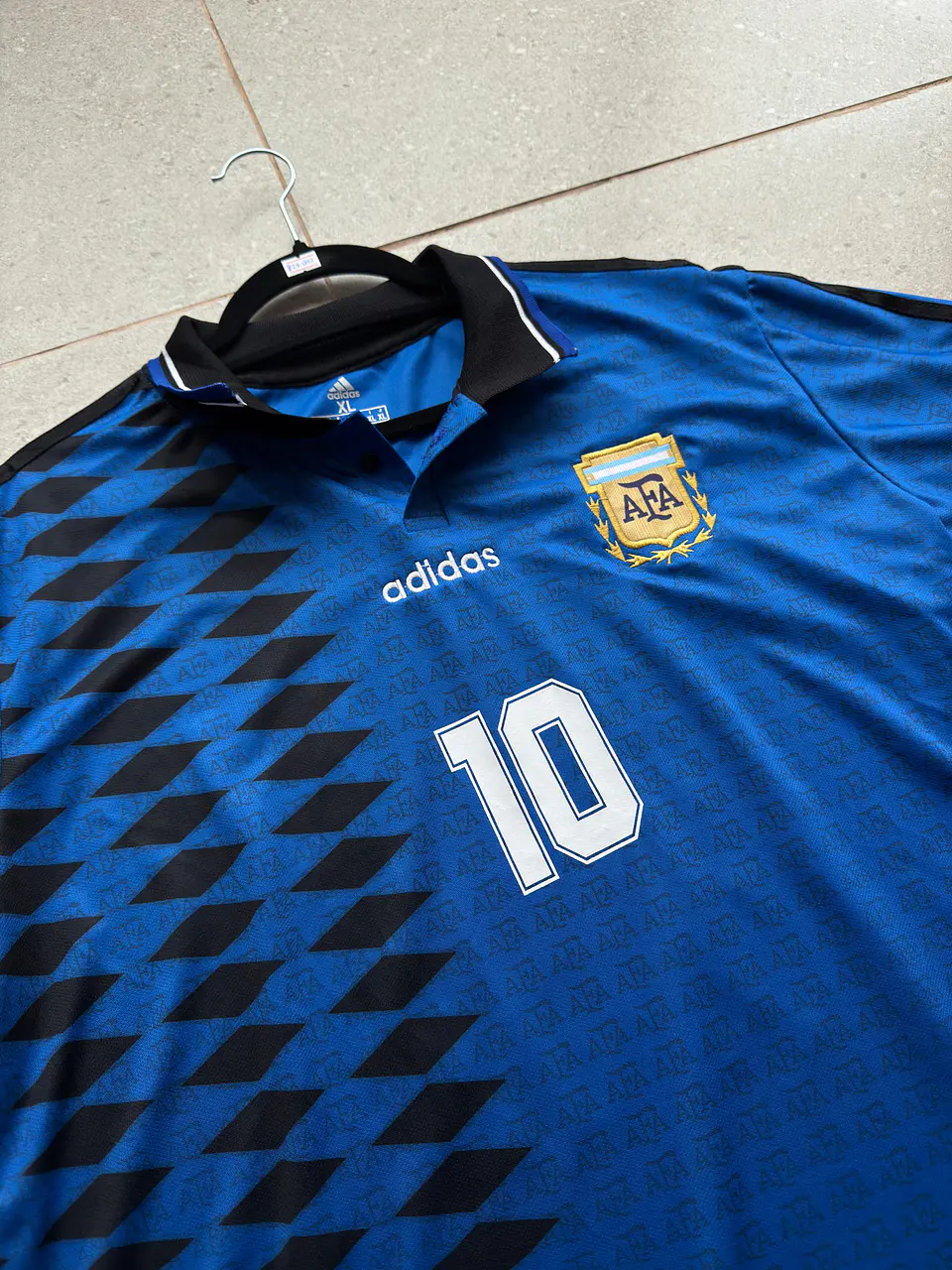 Camiseta / Polera de Fútbol Argentina Retro 1
