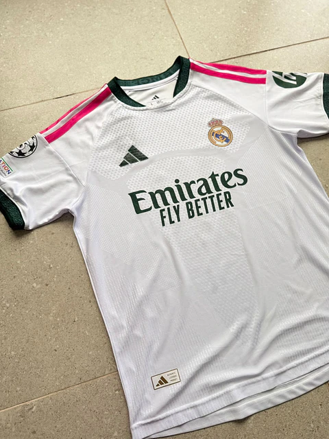 Camiseta / Polera de Fútbol Real Madrid